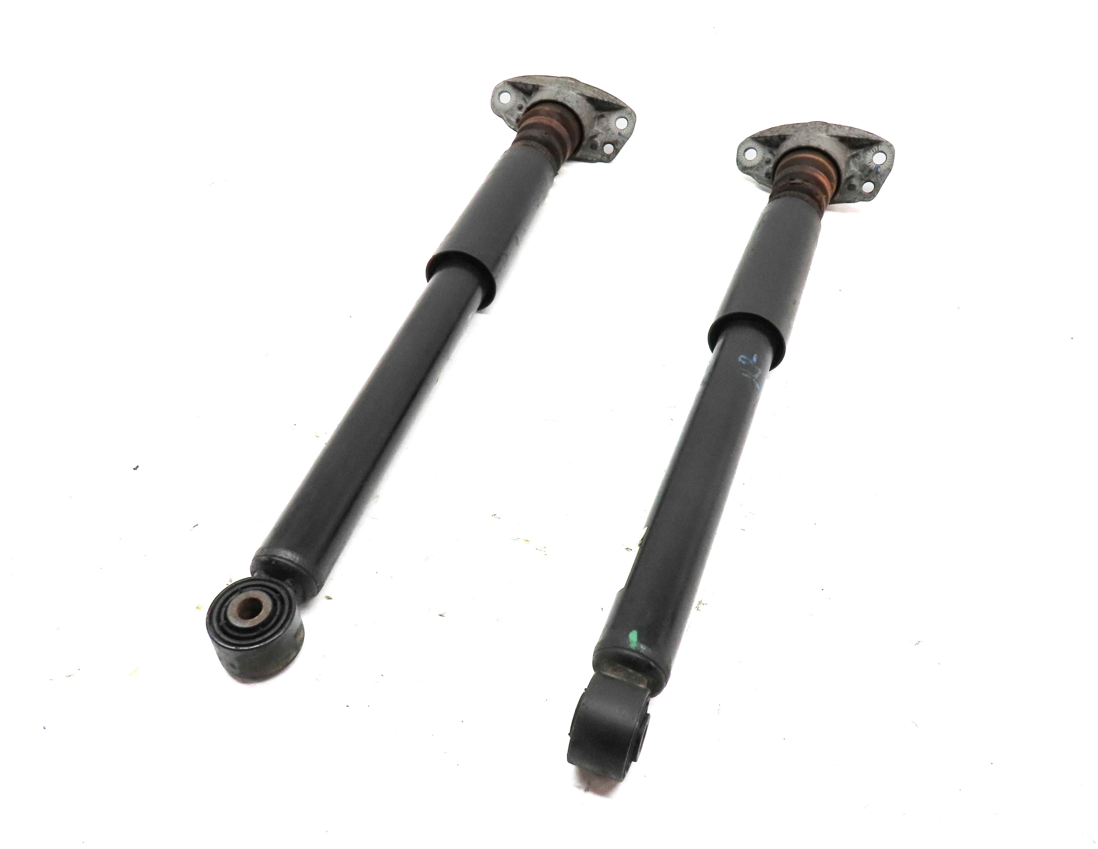 2015 AUDI Q3 SUV (8U) REAR LEFT & RIGHT AWD STANDARD SHOCK STRUT SET/2 — exact item pictured